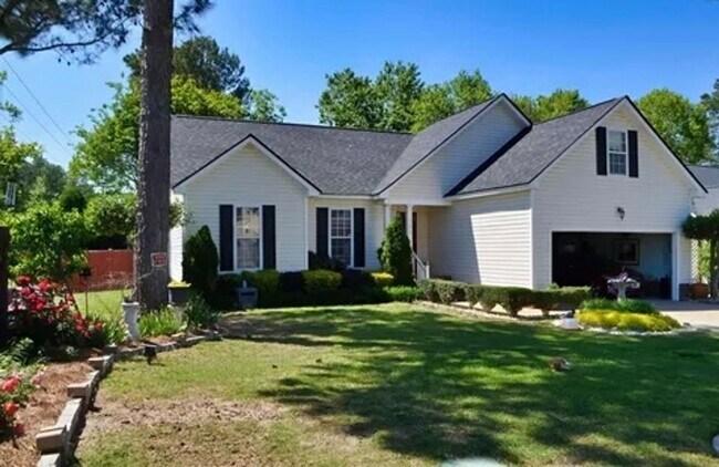 Building Photo - Single-family 3bd/2ba