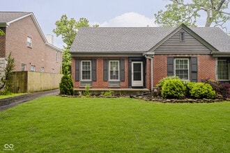 Building Photo - 3346 E Fall Creek Pkwy N Dr
