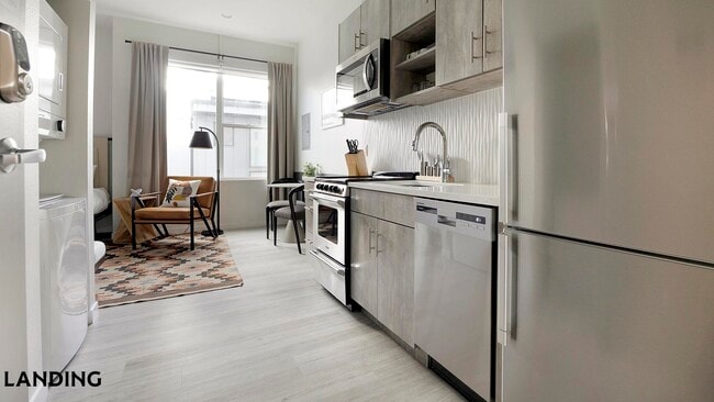 Building Photo - 3022 Zuni St