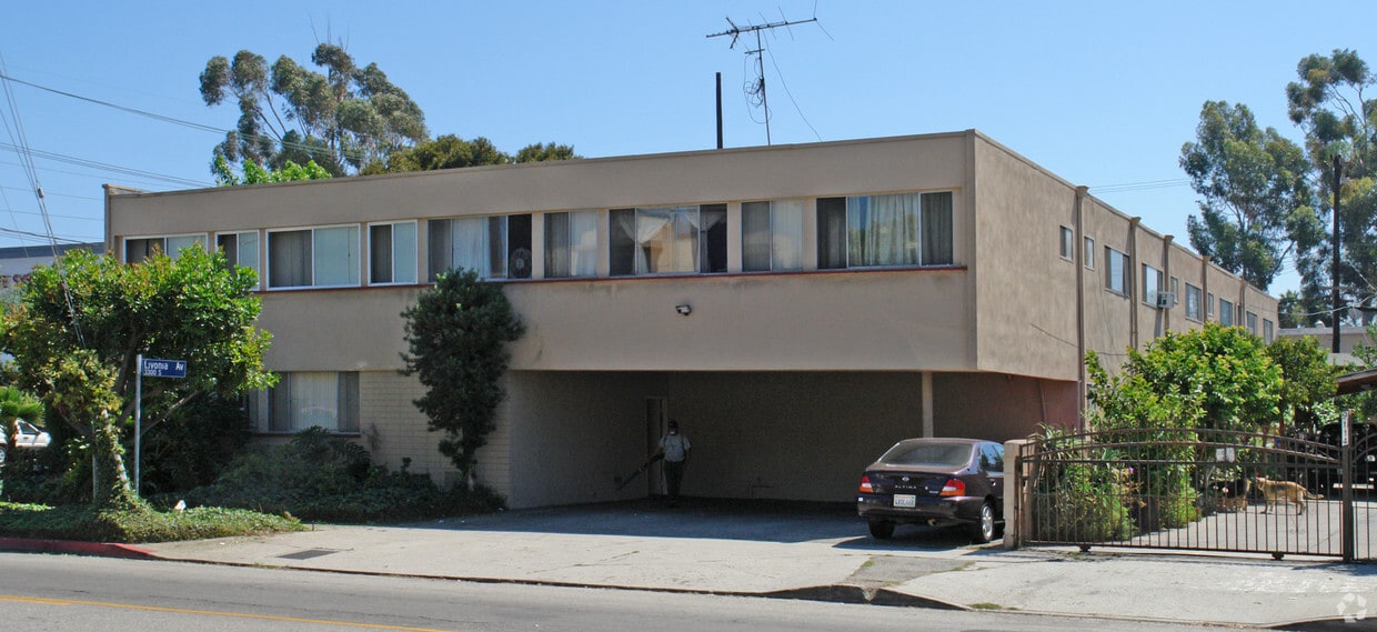Building Photo - Livonia Apartments