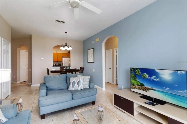 Building Photo - 8105 Coconut Pl