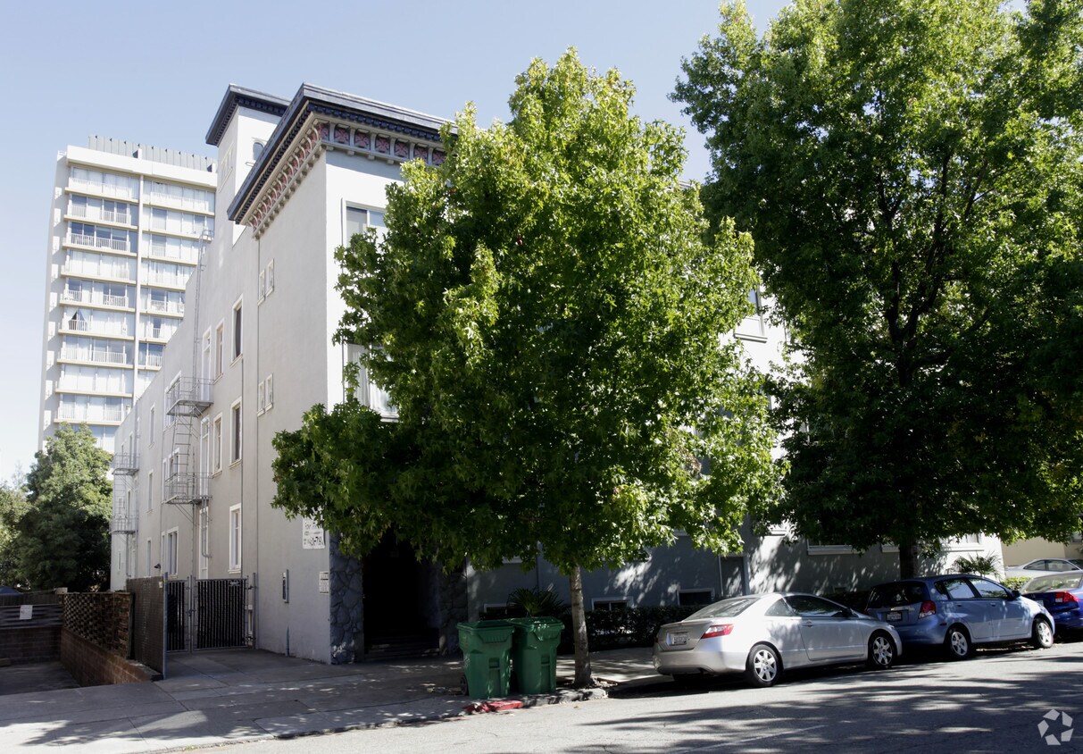 Foto del edificio - Lakeview