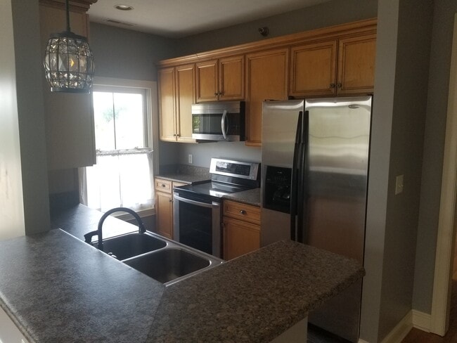 Kitchen - 7629 W Stonegate Dr