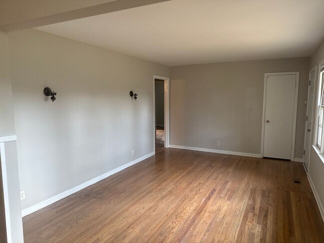 Foto del edificio - 2BD/1 BA