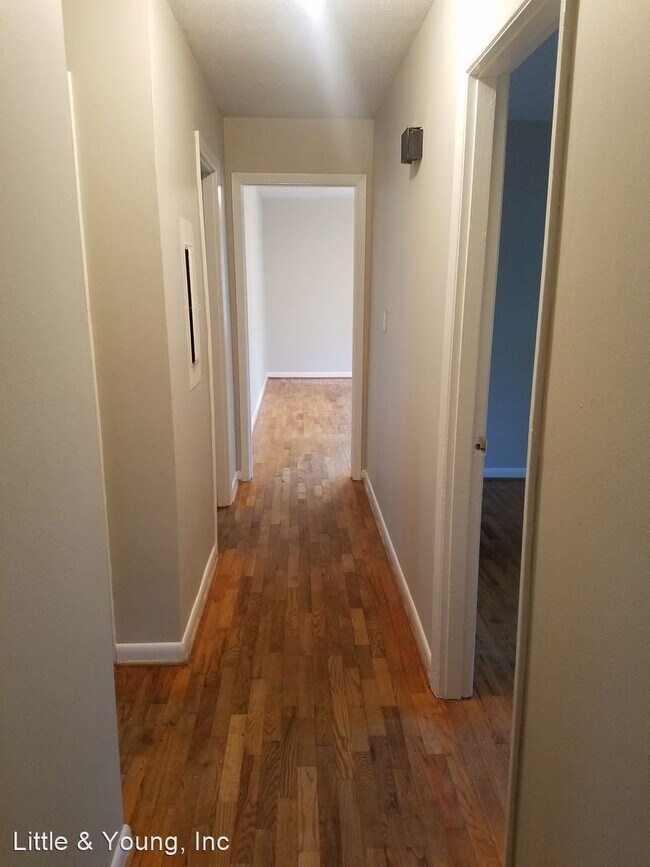 Foto del edificio - 3 br, 1 bath House - 7568 Faraday Pl