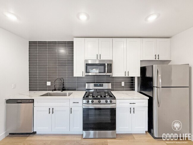 Foto del edificio - Sassafras St