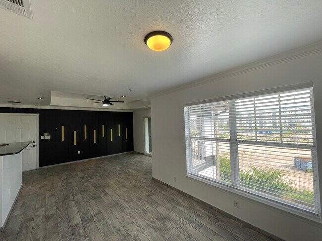 Foto del edificio - 5538 Pga Blvd