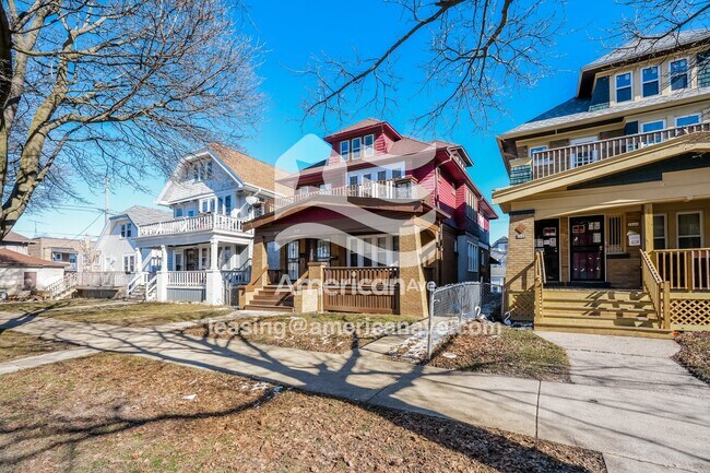 Foto del edificio - 2650#2652 North 50th Street, 53210; #1593339 - 1593339