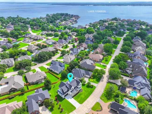 Foto del edificio - 624 Edgewood Dr