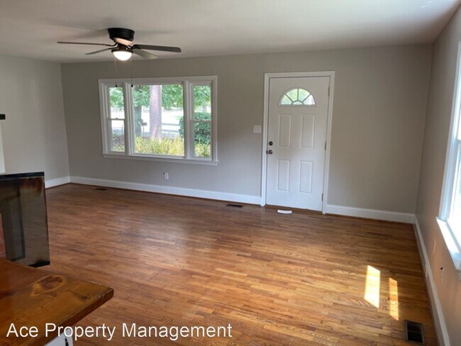Building Photo - 3 br, 2 bath House - 606 Roxie Avenue