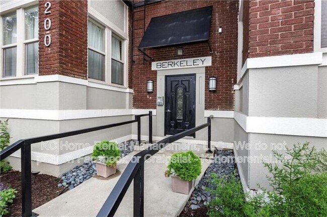 Foto del edificio - 200 E 43rd St