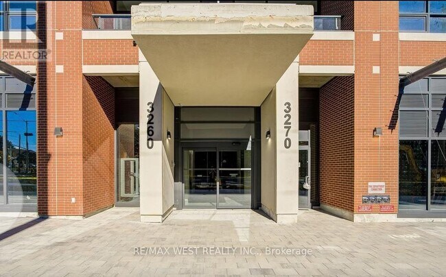 Building Photo - 3260 Sheppard Ave E