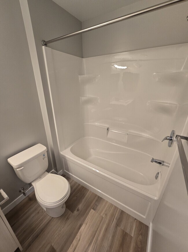 Photo du bâtiment - 475 St Anne's Rd