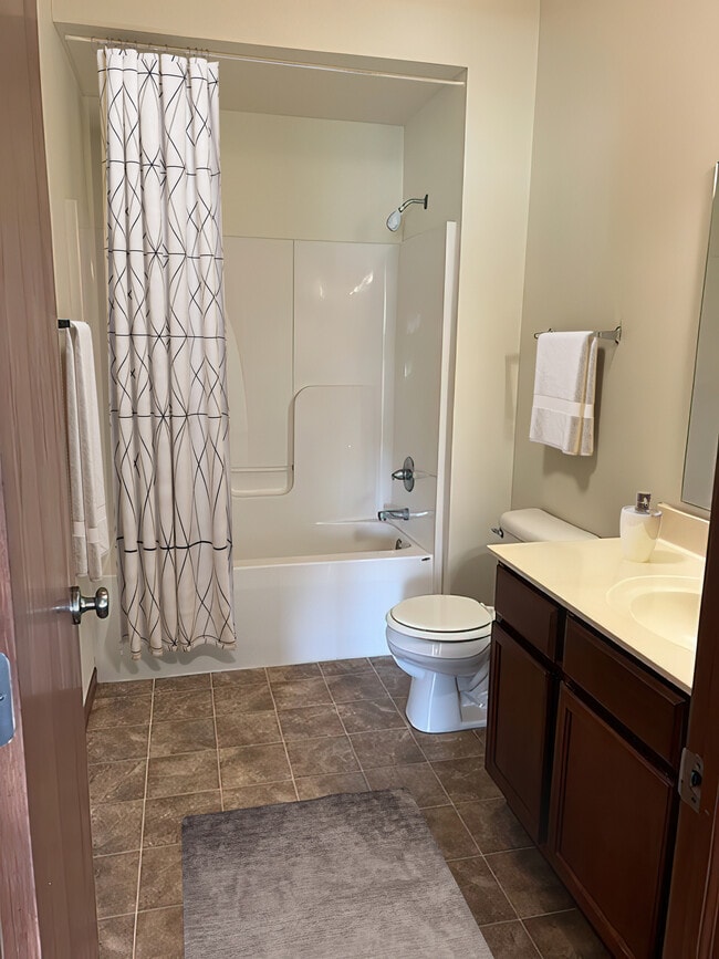 Village Pointe Rentals in Tiffin at 200 Village Dr Tiffin, IA