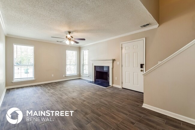 Building Photo - 3781 Wesley View