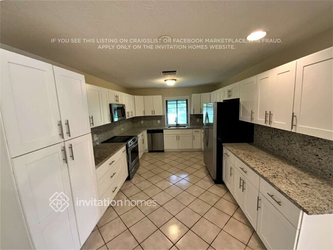Building Photo - 147 Heron Pkwy