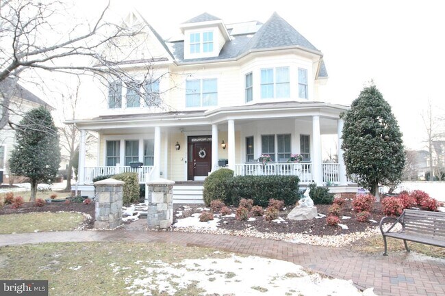 Foto del edificio - 102 Bullard Cir