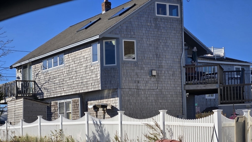 Primary Photo - 4 79th St