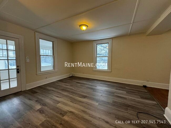 Foto del edificio - 276 Main St