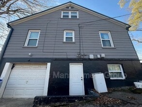 Building Photo - 3121 Conner Dr