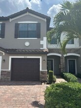 Building Photo - 7232 Ketch Pl