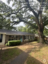 Building Photo - 4056 S Wesley Ln