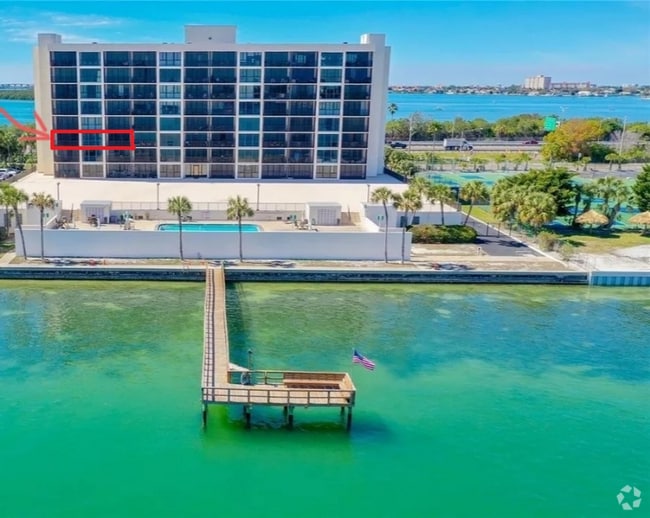 Building Photo - 7100 Sunshine Skyway Ln S