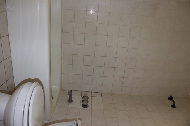Bathroom - 45 Deacon Smith Hill Rd