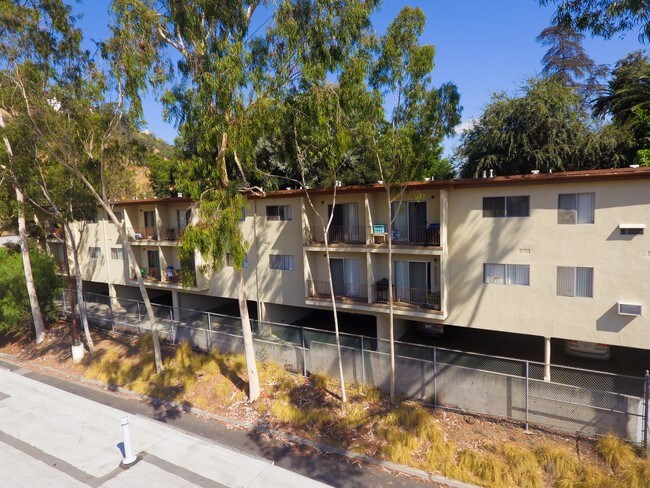 Foto del edificio - 4909 Pasadena Avenue Ter