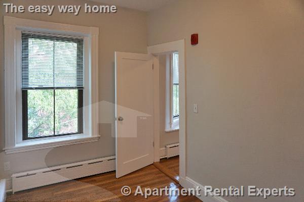 Foto del edificio - 114 Willow St