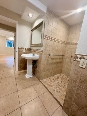 Foto del edificio - Newly Remodeled Beautiful and Spacious Shoreline Home