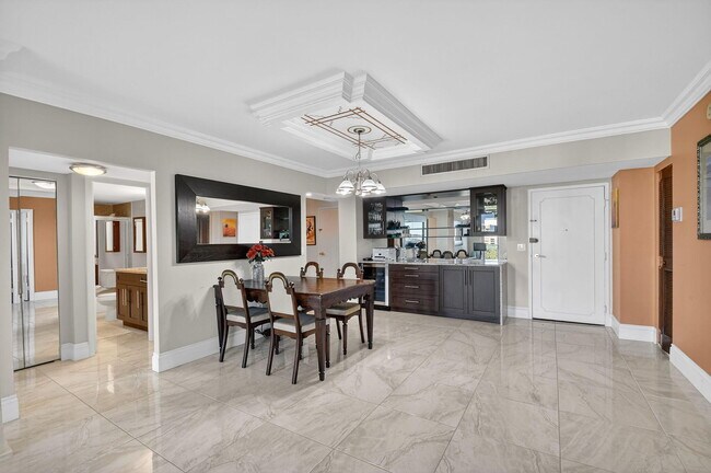 Foto del edificio - 3450 S Ocean Blvd