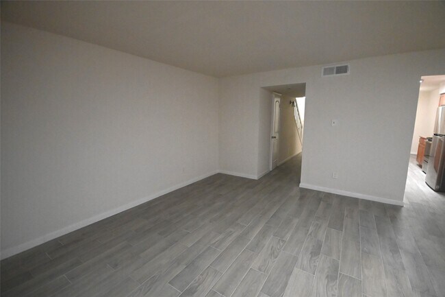Foto del edificio - 9419 Fondren Rd