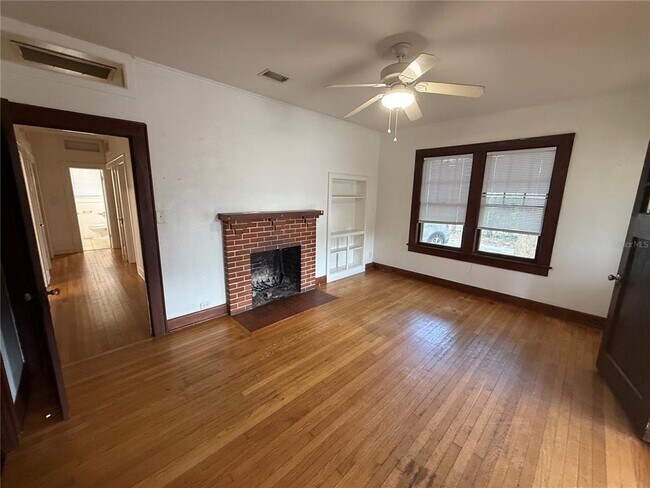 Foto del edificio - 113 NW 11th St