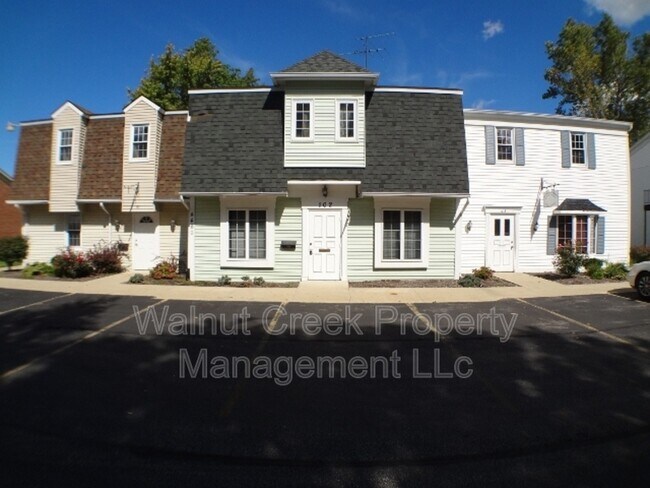 Foto del edificio - 4461 Oberlin Ave