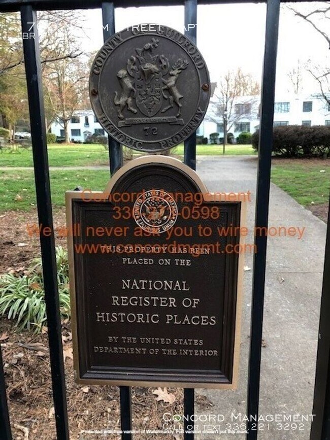 Foto del edificio - 1700 N Elm St