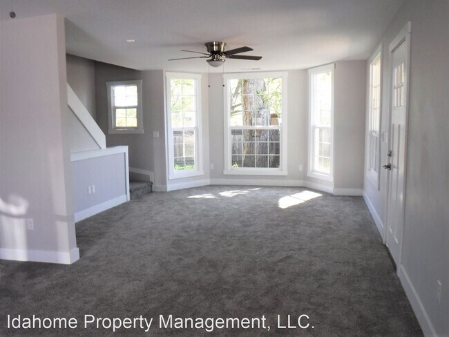 Building Photo - 3 br, 2 bath House - 424 W Greenhurst Rd