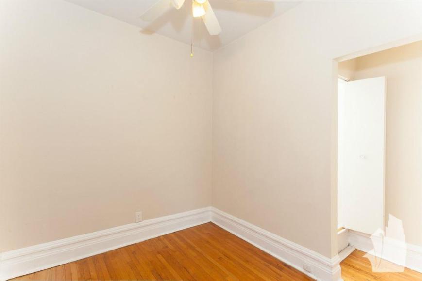 Foto del edificio - 2 bedroom in Chicago IL 60657