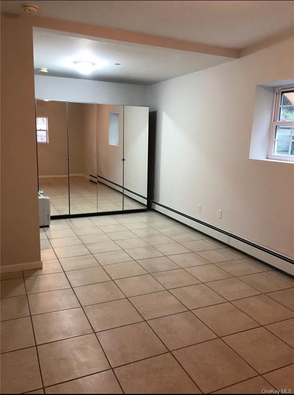 221 Red Mills Rd Unit 2, Pine Bush, NY 12566 Room for Rent in Pine