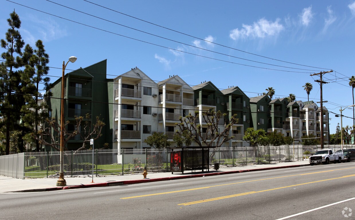 Foto principal - Stovall Terrace Apartments