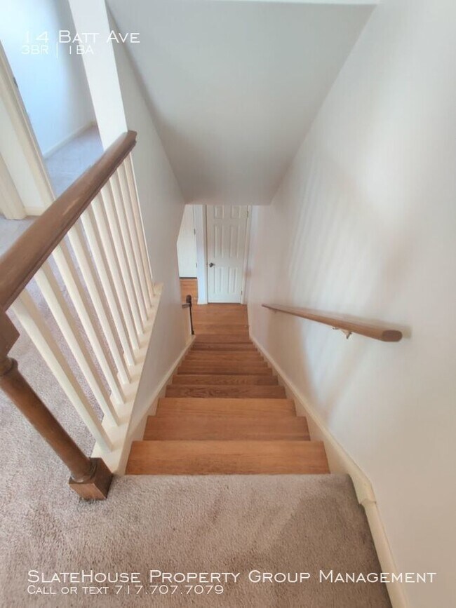 Building Photo - Conveniently Located 3 Bedroom Apartment