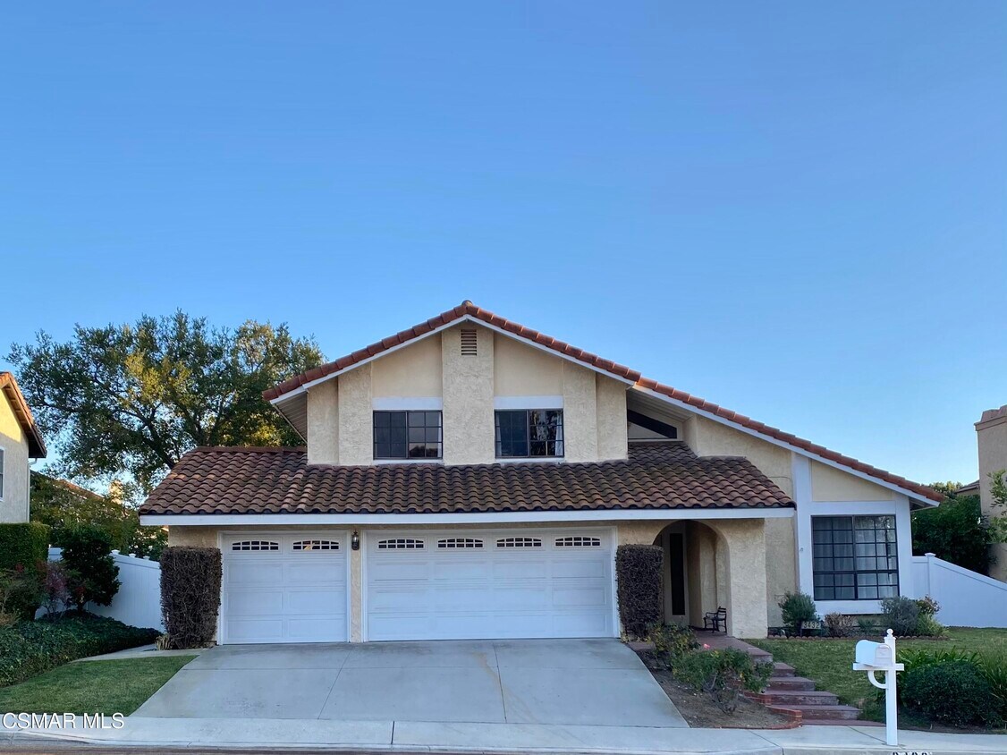 Foto principal - 3432 Radcliffe Rd