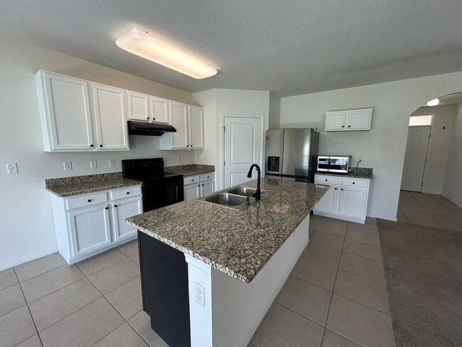 Foto del edificio - 10913 Stebbing Ct