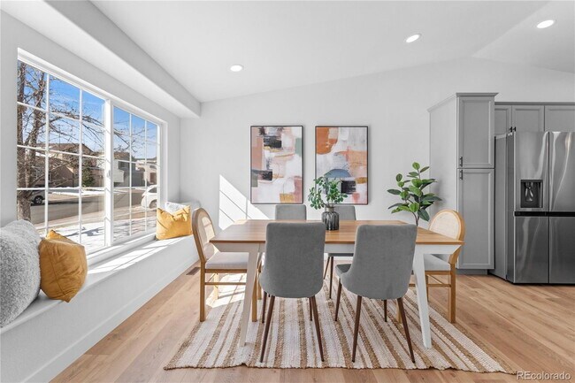 Foto del edificio - 4865 Apollo Bay Dr