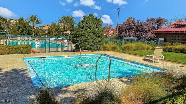Foto del edificio - 11518 Belmont Lake Dr