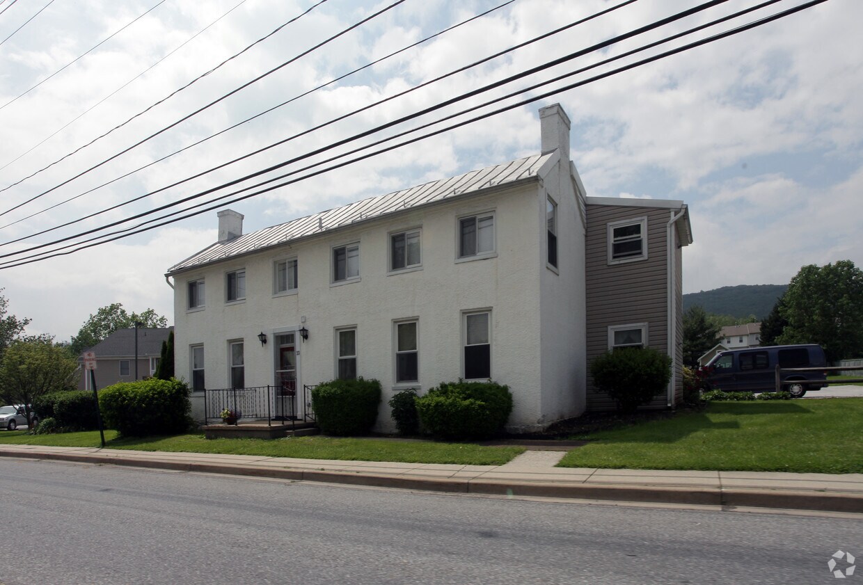 33 Frederick Rd, Thurmont, MD 21788 Apartments in Thurmont, MD
