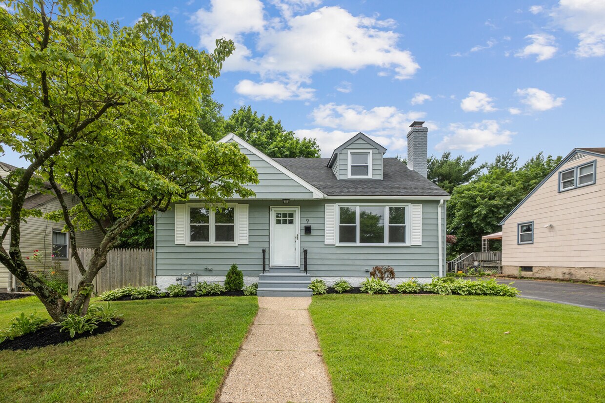 9 Station Ave, Somerdale, NJ 08083 House Rental in Somerdale, NJ