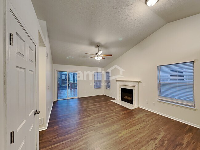 Building Photo - 7938 Dolmen Dr