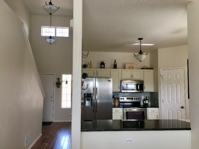 Foto del edificio - 11265 Falling Star Rd
