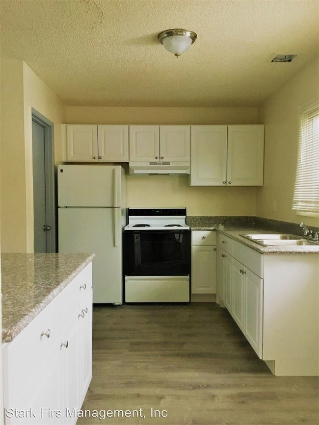 Foto del edificio - 10339 NE Prescott St
